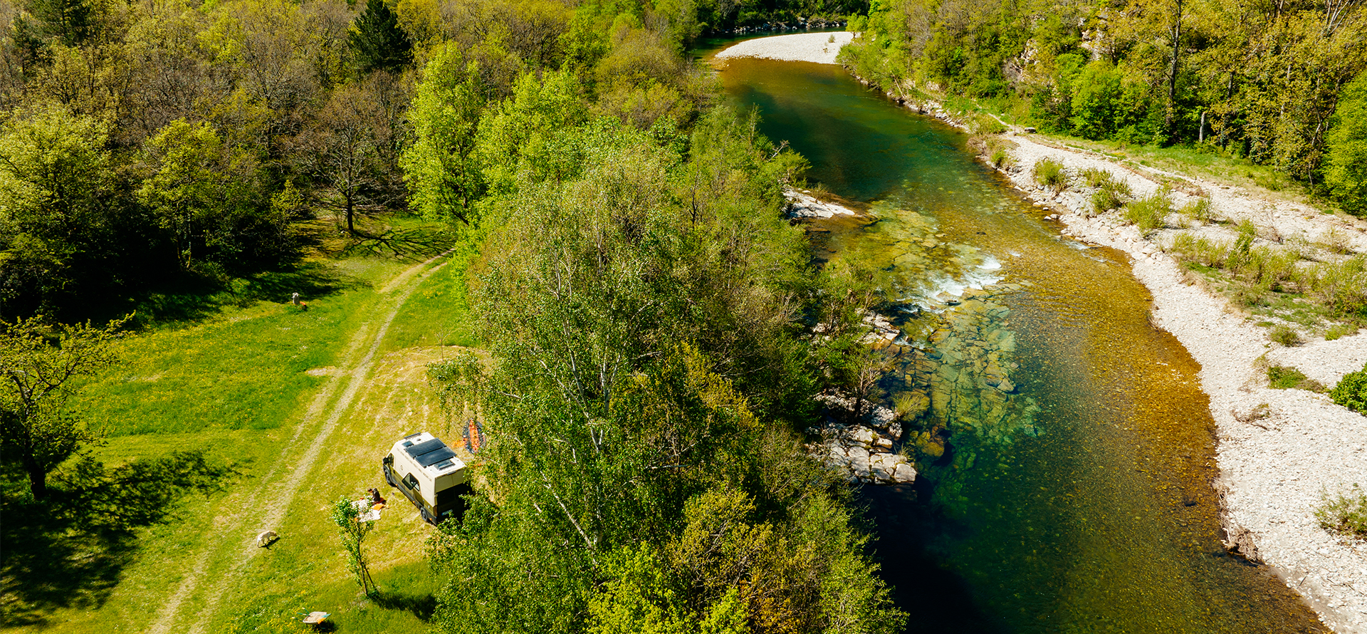 Camping Quézac : aire naturelle de camping de Charbonnières